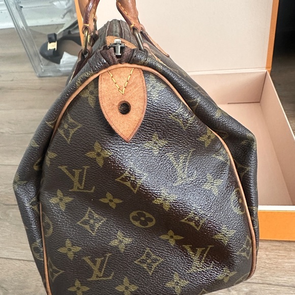 ❌SOLD❌Louis Vuitton Speedy 30 Monogram - Picture 7 of 13